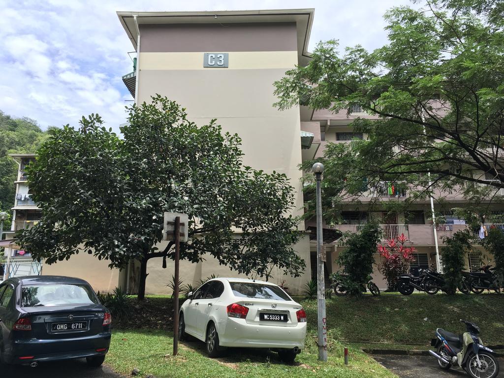 Homestay Farah Wangsa Maju Kl Куала-Лумпур Экстерьер фото