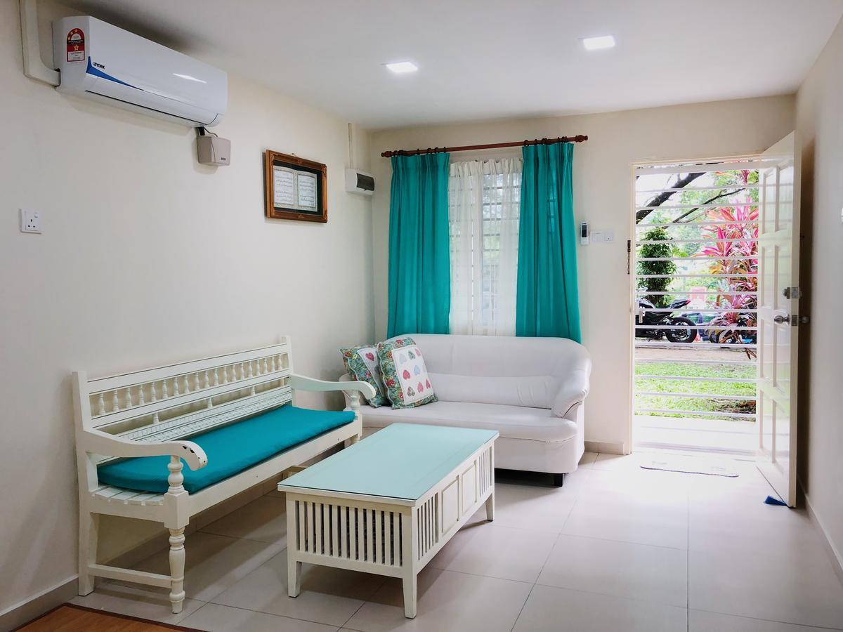 Homestay Farah Wangsa Maju Kl Куала-Лумпур Экстерьер фото